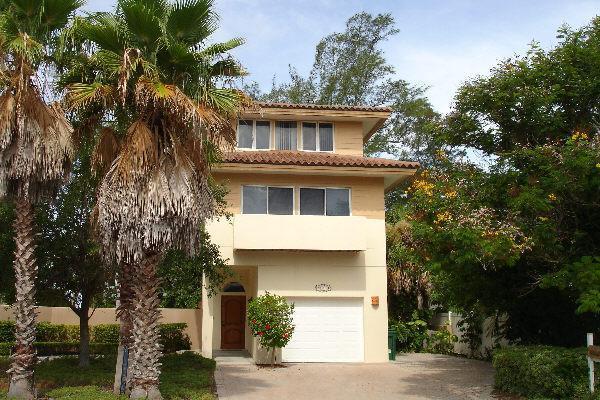 Serenity Four Bedroom Villa 霍姆斯海滩 外观 照片